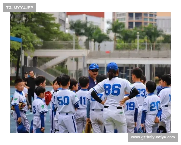 宁化县千名学生参与棒球训练 体育模式引领闽西体育发展新局面