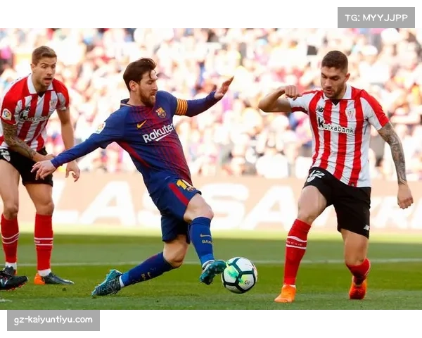 西甲各队竞技状态起伏分析显示 单后腰向双后腰转型成趋势